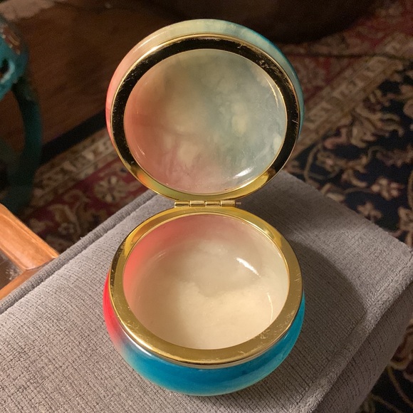 Vintage alabaster stone trinket box - Picture 2 of 3